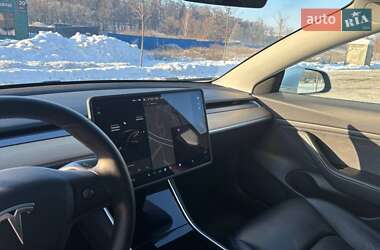 Седан Tesla Model 3 2019 в Ирпене