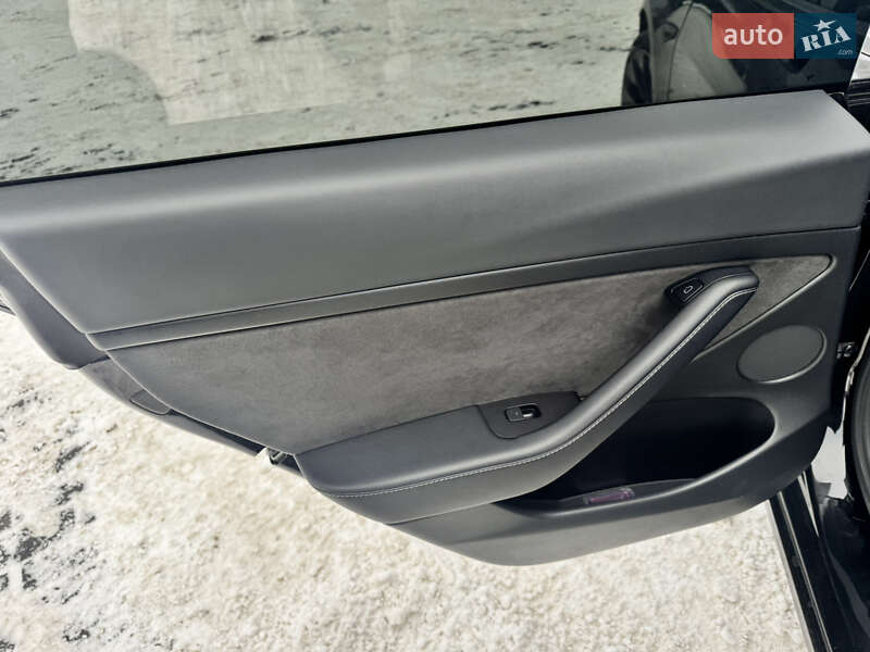 Седан Tesla Model 3 2023 в Харькове фото 22 Седан Tesla Model 3 2023 в Харькове