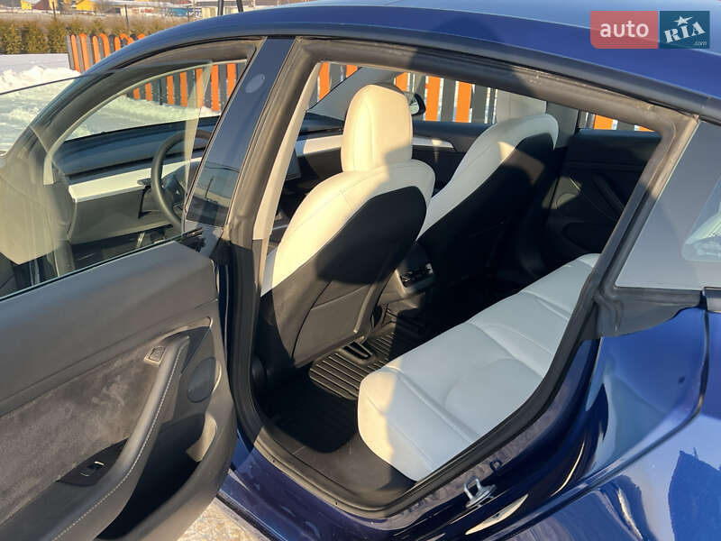 Седан Tesla Model 3 2022 в Виннице фото 17 Седан Tesla Model 3 2022 в Виннице