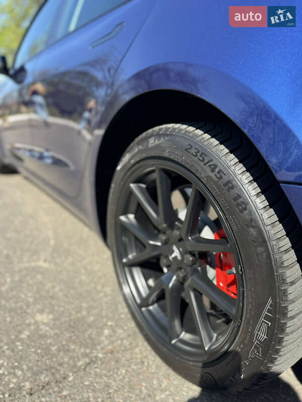 Седан Tesla Model 3 2023 в Одессе фото 9 Седан Tesla Model 3 2023 в Одессе