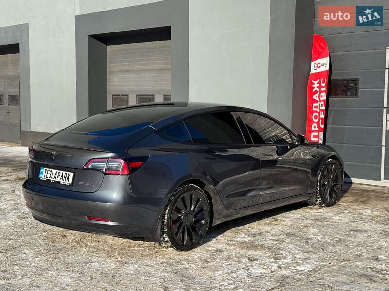 Седан Tesla Model 3 2022 в Киеве фото 10 Седан Tesla Model 3 2022 в Киеве