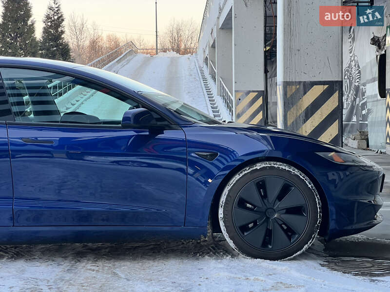 Седан Tesla Model 3 2024 в Киеве фото 13 Седан Tesla Model 3 2024 в Киеве