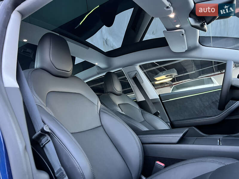 Седан Tesla Model 3 2024 в Киеве фото 54 Седан Tesla Model 3 2024 в Киеве