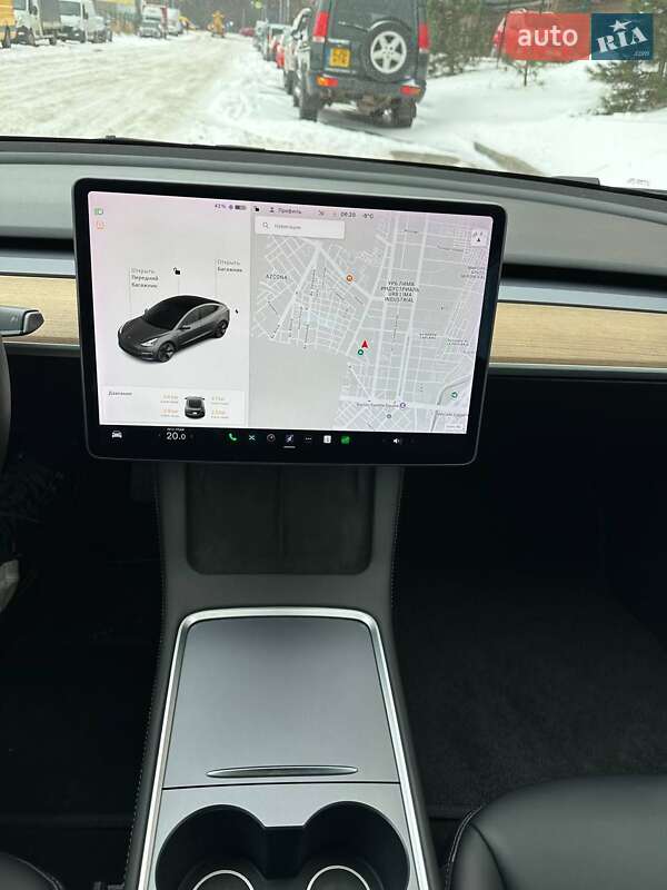 Седан Tesla Model 3 2021 в Днепре
