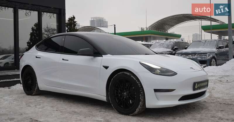 Седан Tesla Model 3 2021 в Киеве фото 2 Седан Tesla Model 3 2021 в Киеве