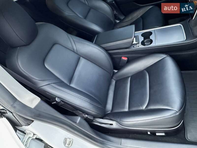 Седан Tesla Model 3 2021 в Киеве фото 53 Седан Tesla Model 3 2021 в Киеве
