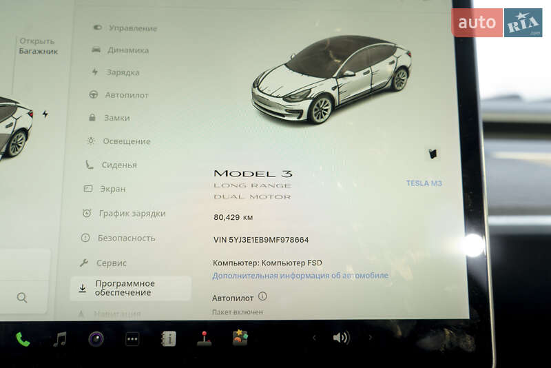 Седан Tesla Model 3 2021 в Ужгороді