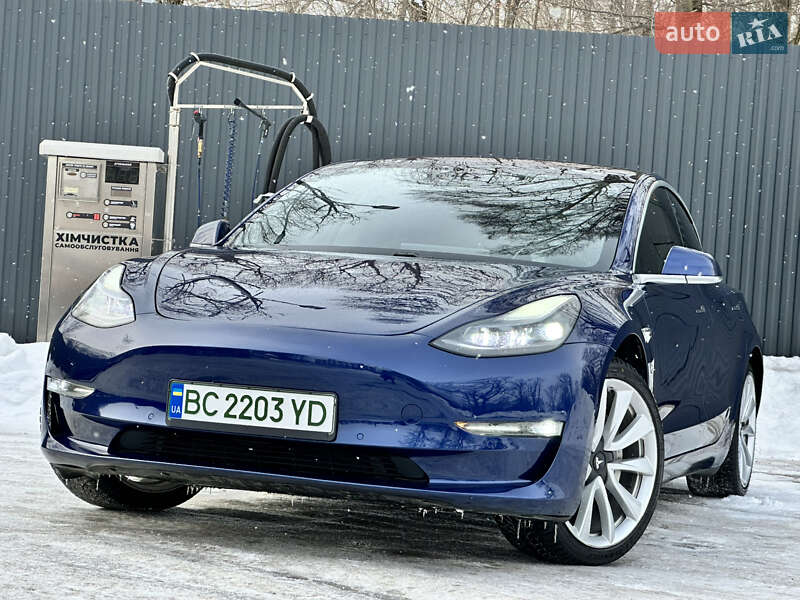 Седан Tesla Model 3 2018 в Дрогобичі фото 20 Седан Tesla Model 3 2018 в Дрогобичі