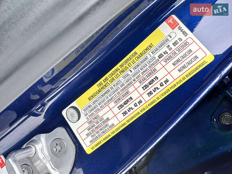 Седан Tesla Model 3 2018 в Дрогобичі фото 33 Седан Tesla Model 3 2018 в Дрогобичі