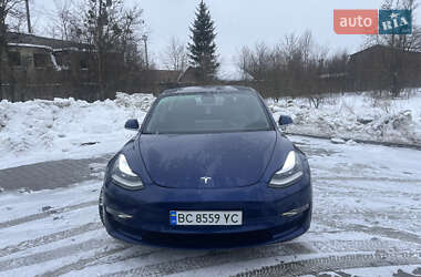 Седан Tesla Model 3 2019 в Стрые