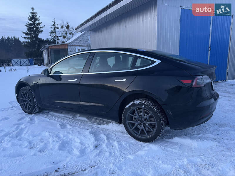 Седан Tesla Model 3 2018 в Ворзелі фото 5 Седан Tesla Model 3 2018 в Ворзелі