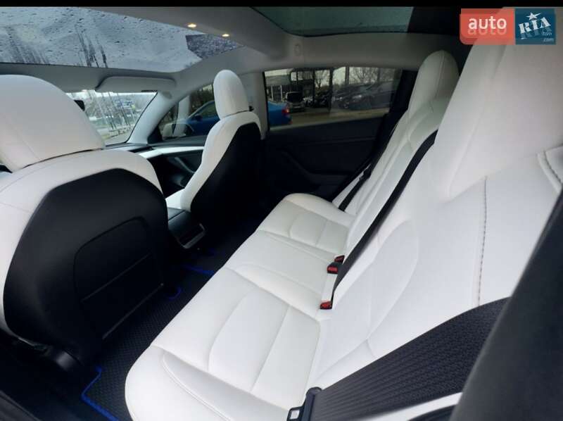 Седан Tesla Model 3 2021 в Вінниці фото 21 Седан Tesla Model 3 2021 в Вінниці