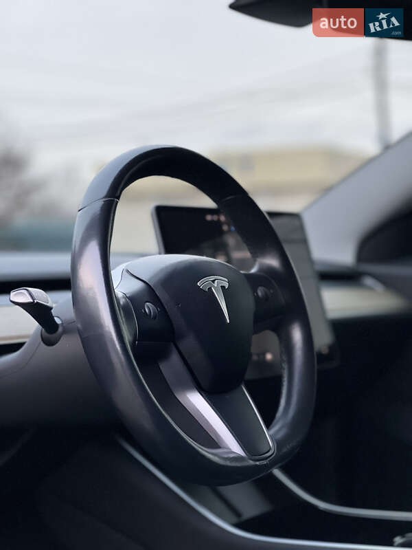 Седан Tesla Model 3 2019 в Миколаєві фото 13 Седан Tesla Model 3 2019 в Миколаєві