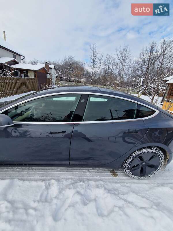 Седан Tesla Model 3 2019 в Кам'янець-Подільському