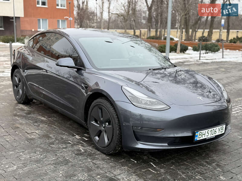 Седан Tesla Model 3 2023 в Одессе фото Седан Tesla Model 3 2023 в Одессе