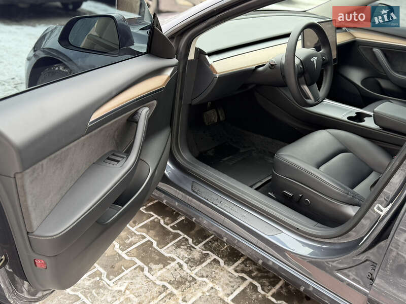 Седан Tesla Model 3 2023 в Одессе фото 17 Седан Tesla Model 3 2023 в Одессе