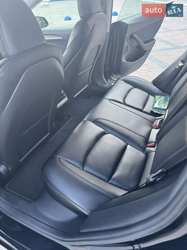 Седан Tesla Model 3 2023 в Измаиле фото 10 Седан Tesla Model 3 2023 в Измаиле