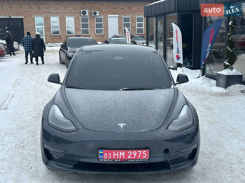 Седан Tesla Model 3 2022 в Луцке фото 5 Седан Tesla Model 3 2022 в Луцке