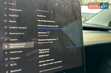 Седан Tesla Model 3 2022 в Львове