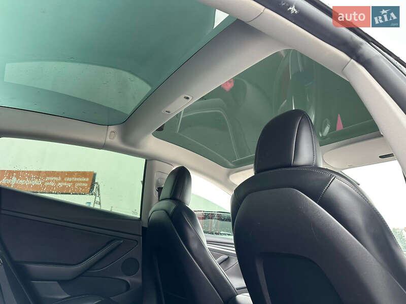 Седан Tesla Model 3 2022 в Львові фото 14 Седан Tesla Model 3 2022 в Львові