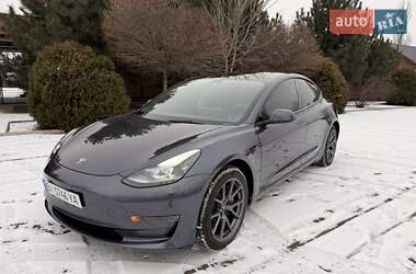 Седан Tesla Model 3 2022 в Кременчуге