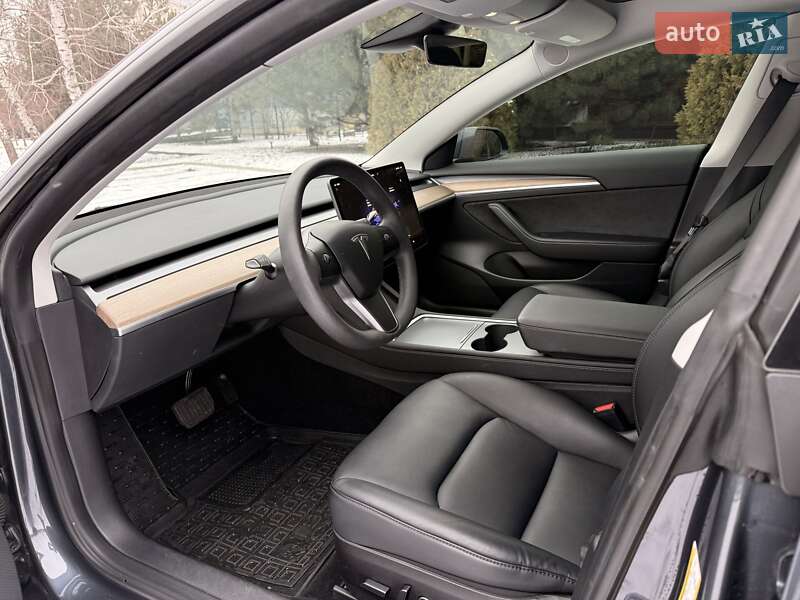 Седан Tesla Model 3 2022 в Кременчуці фото 25 Седан Tesla Model 3 2022 в Кременчуці