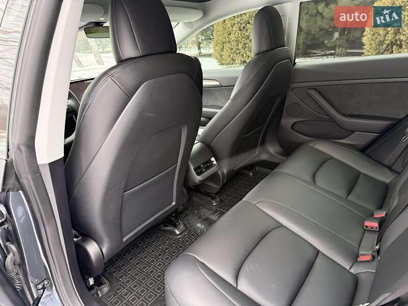 Седан Tesla Model 3 2022 в Кременчуці фото 31 Седан Tesla Model 3 2022 в Кременчуці