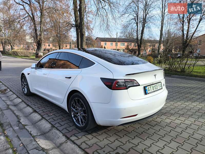 Седан Tesla Model 3 2019 в Івано-Франківську фото 4 Седан Tesla Model 3 2019 в Івано-Франківську