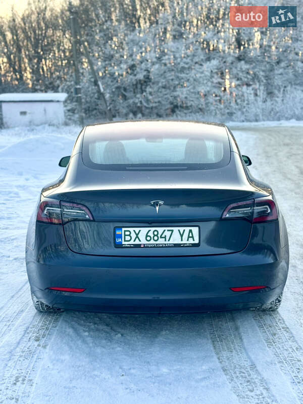 Седан Tesla Model 3 2020 в Хмельницькому