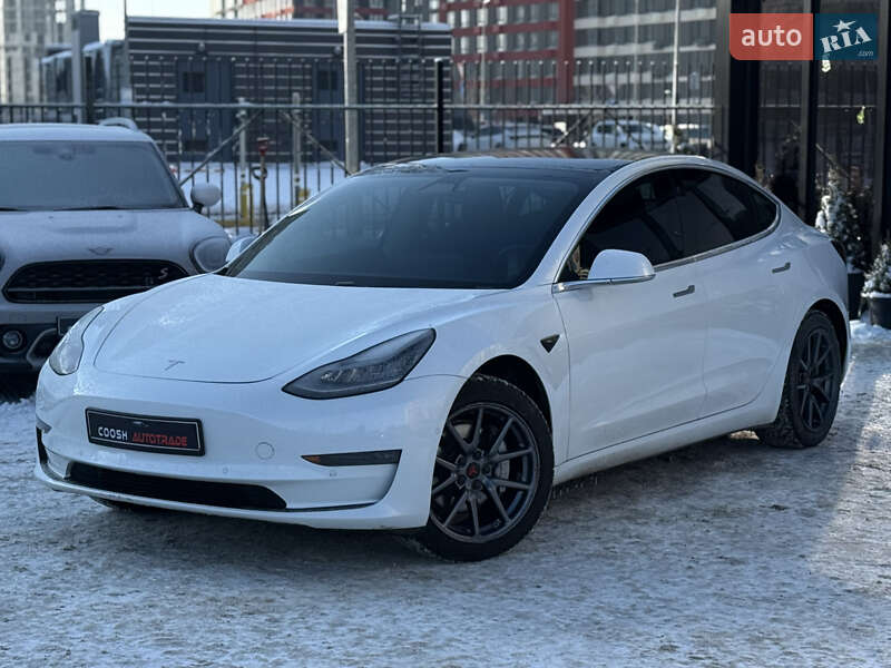 Tesla Model 3 2019 Tesla Model 3 2019