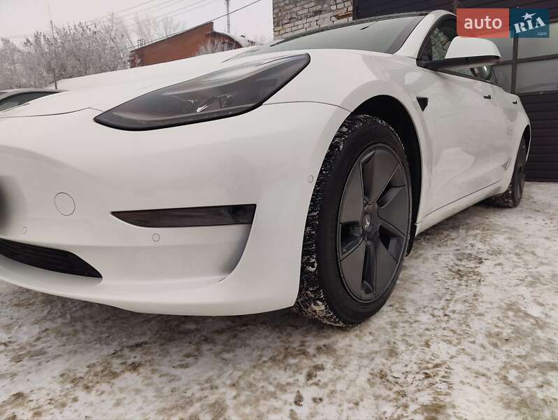 Седан Tesla Model 3 2021 в Киеве фото 2 Седан Tesla Model 3 2021 в Киеве