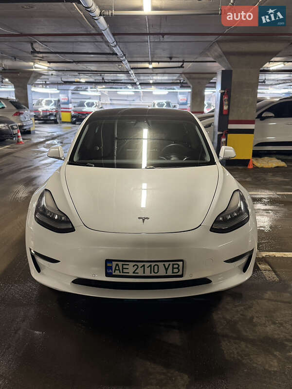 Седан Tesla Model 3 2020 в Дніпрі фото 3 Седан Tesla Model 3 2020 в Дніпрі