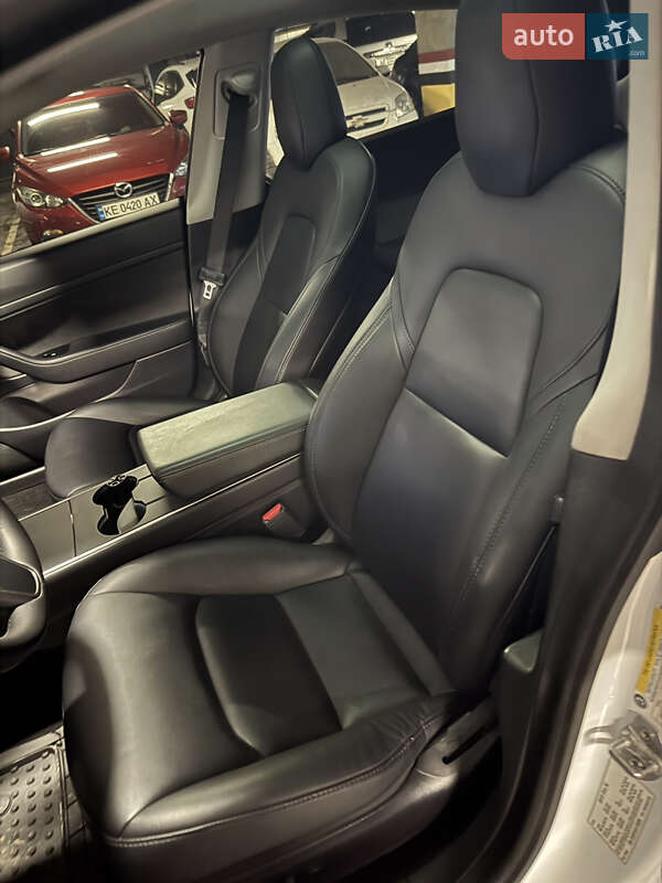 Седан Tesla Model 3 2020 в Дніпрі фото 8 Седан Tesla Model 3 2020 в Дніпрі