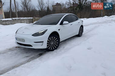 Седан Tesla Model 3 2020 в Рудки