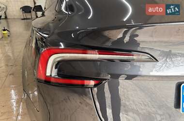 Седан Tesla Model 3 2024 в Запоріжжі