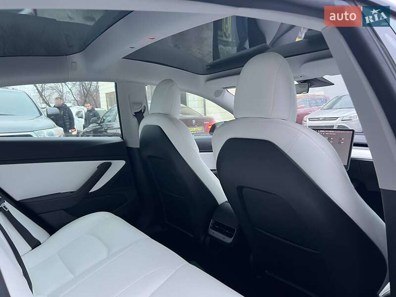 Седан Tesla Model 3 2020 в Івано-Франківську фото 14 Седан Tesla Model 3 2020 в Івано-Франківську