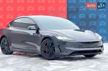 Седан Tesla Model 3 2024 в Києві
