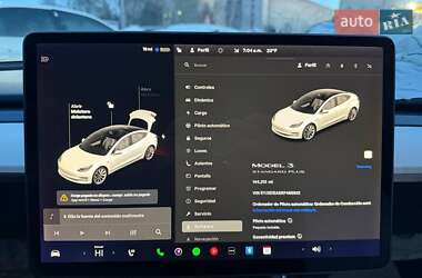 Седан Tesla Model 3 2019 в Луцке