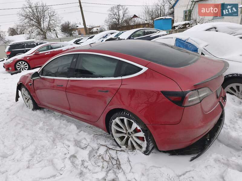Седан Tesla Model 3 2019 в Білій Церкві