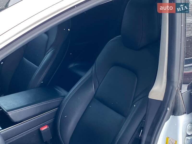 Седан Tesla Model 3 2019 в Києві фото 14 Седан Tesla Model 3 2019 в Києві