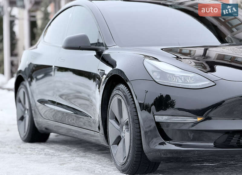 Седан Tesla Model 3 2023 в Стрые фото 10 Седан Tesla Model 3 2023 в Стрые