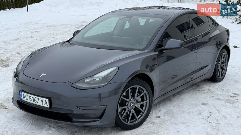 Седан Tesla Model 3 2021 в Луцке фото 4 Седан Tesla Model 3 2021 в Луцке