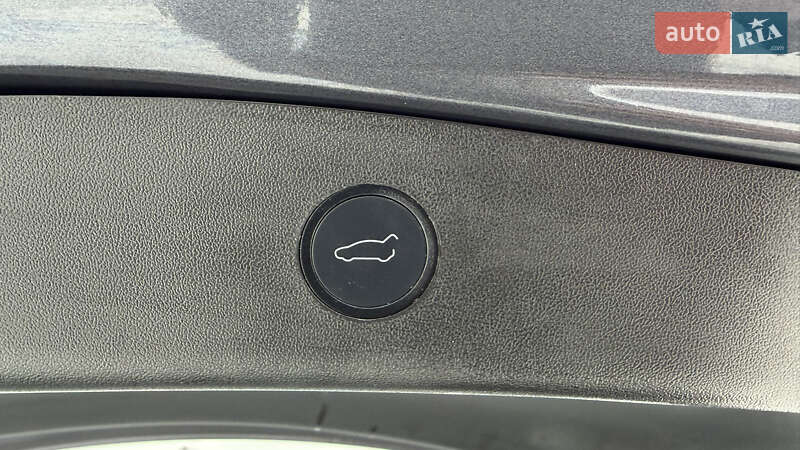 Седан Tesla Model 3 2021 в Луцке фото 26 Седан Tesla Model 3 2021 в Луцке