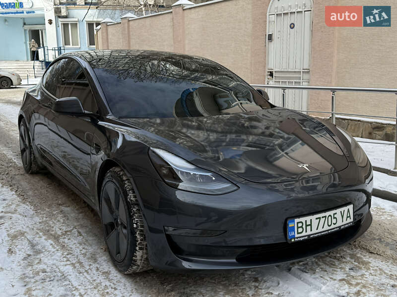 Седан Tesla Model 3 2021 в Одессе
