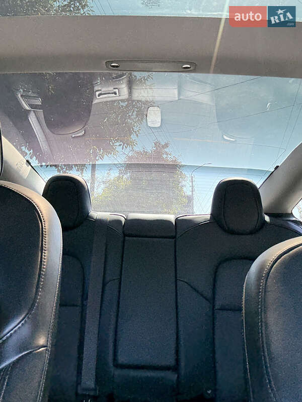 Седан Tesla Model 3 2018 в Одессе