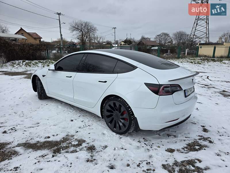 Седан Tesla Model 3 2022 в Одесі