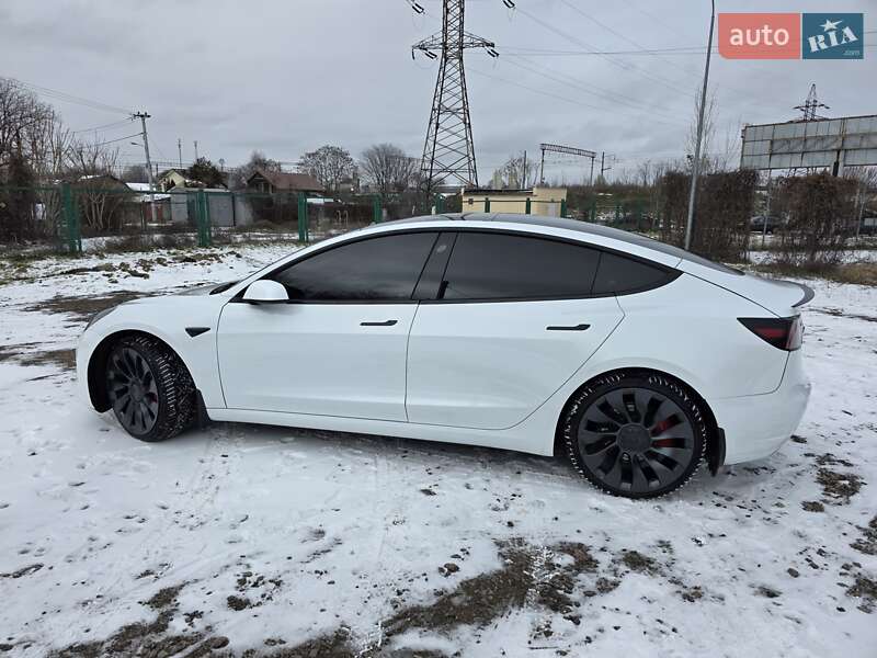 Седан Tesla Model 3 2022 в Одесі