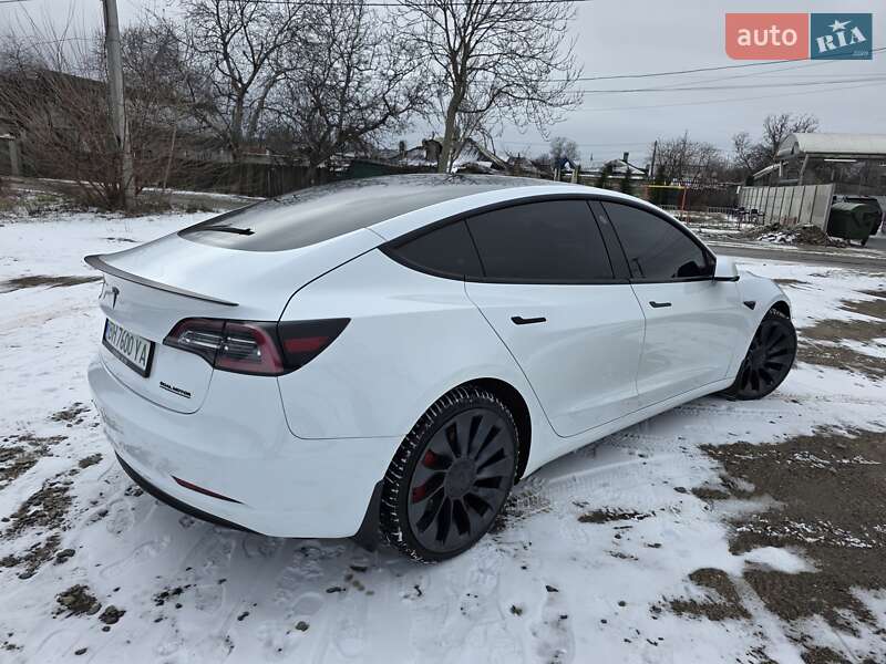 Седан Tesla Model 3 2022 в Одесі
