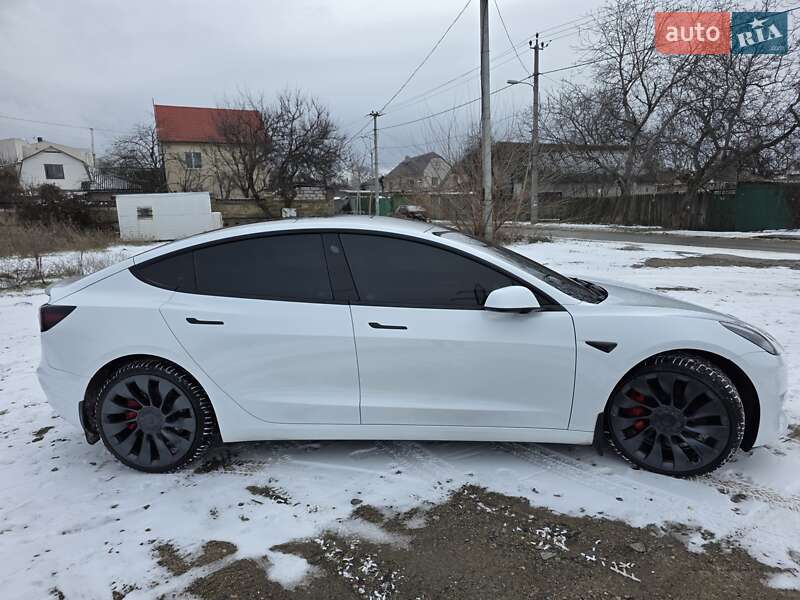 Седан Tesla Model 3 2022 в Одесі