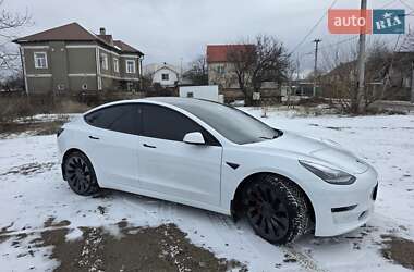 Седан Tesla Model 3 2022 в Одессе